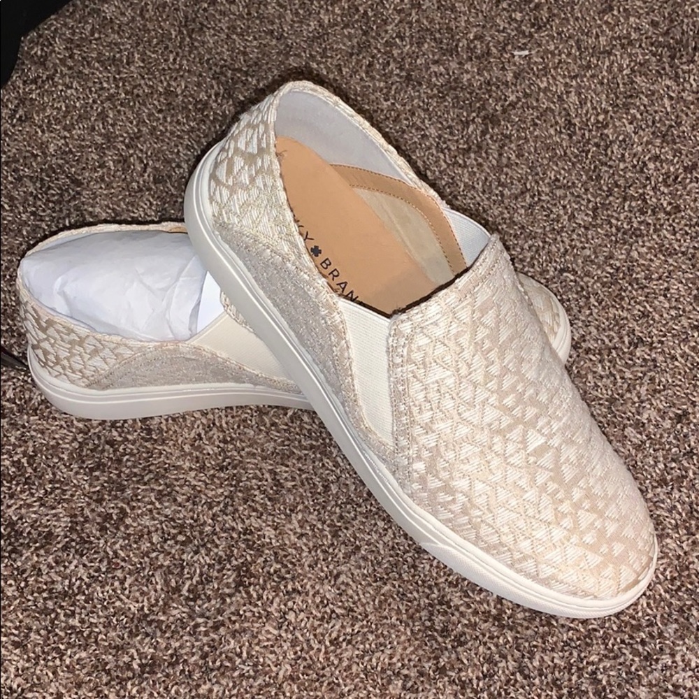 BRAND NEW Lucky brand slip on sneaker. Size 8.5